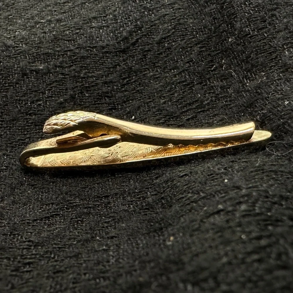 Vintage‎ Gold Tone Tie Clip Red Aurora Rhinestone Mid Century Mens Bar
